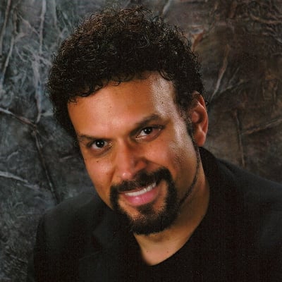Neal Shusterman | Vocabulary.com